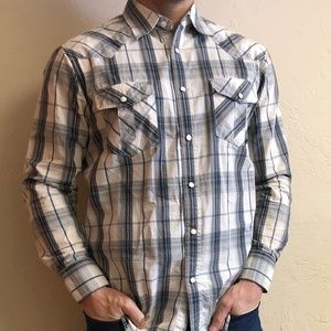 Men’s Coastal Pearl Snap Shirt (Medium)